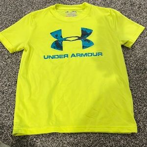 Under Armour tee